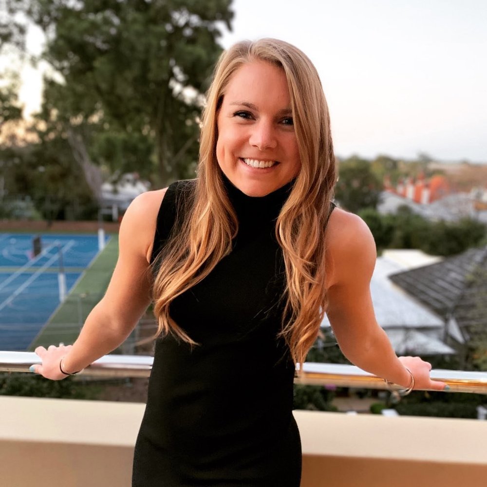 Meet your Posher, Gina ✨😊